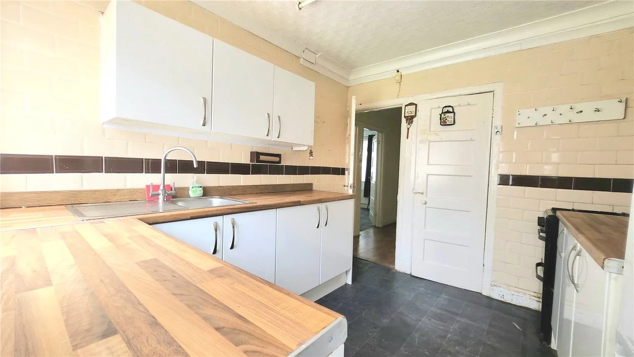 Queens Drive, Walton, L4, photo 8