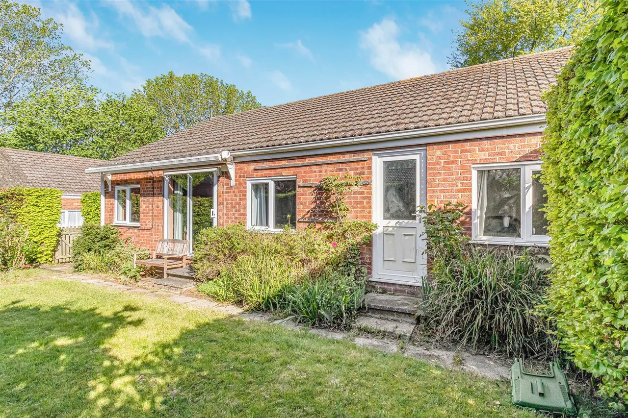 Hethersett Close, Newmarket, CB8, photo 18