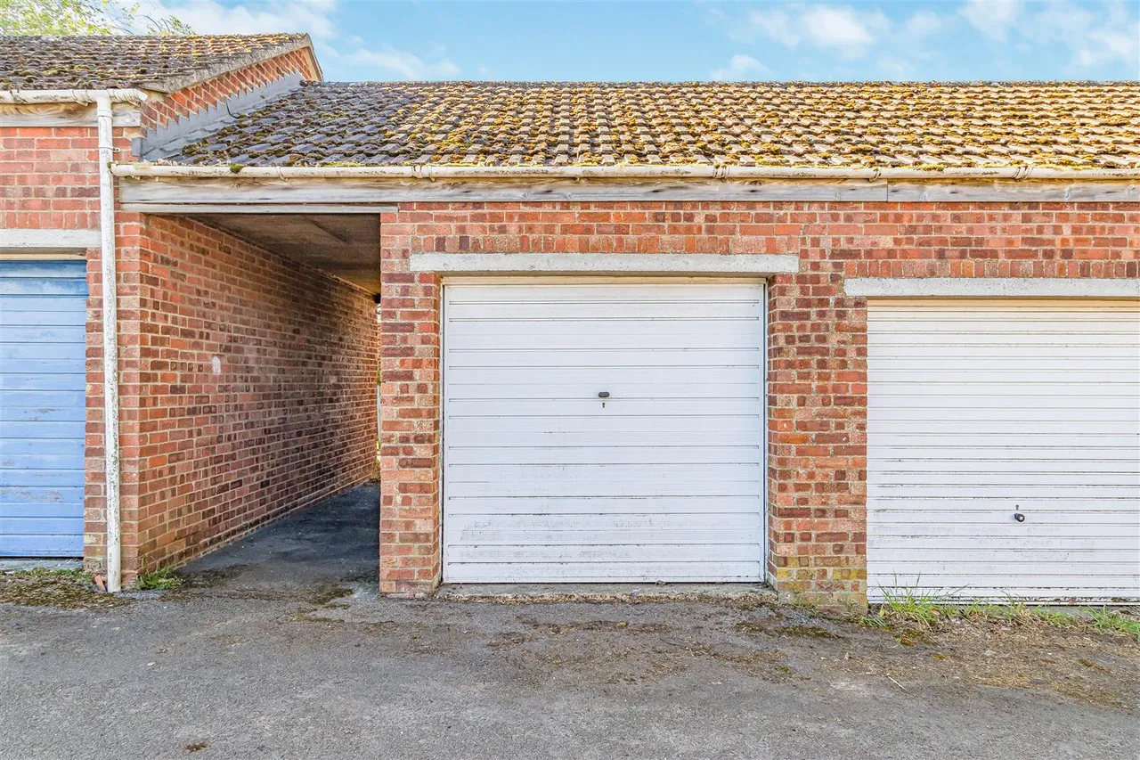 Hethersett Close, Newmarket, CB8, photo 15