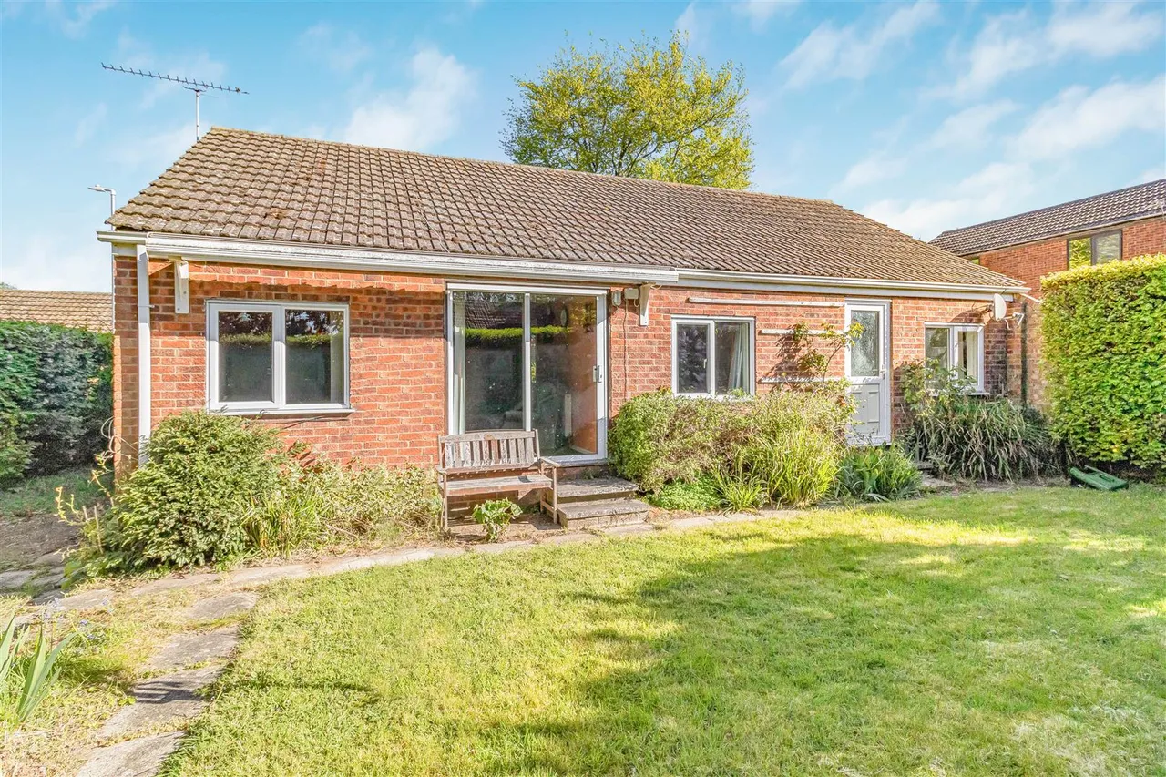 Hethersett Close, Newmarket, CB8, photo 8