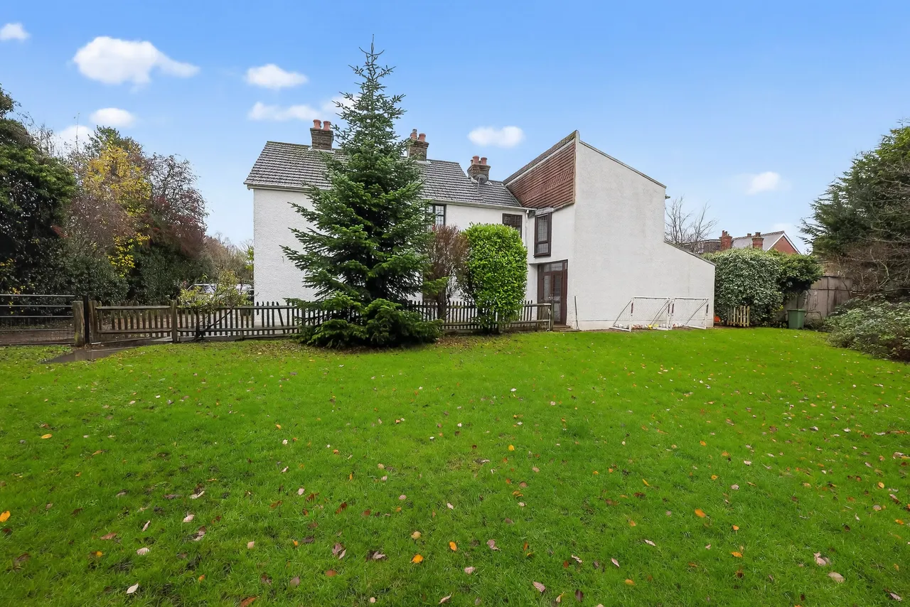 Alexandra Avenue, Warlingham, CR6, photo 19