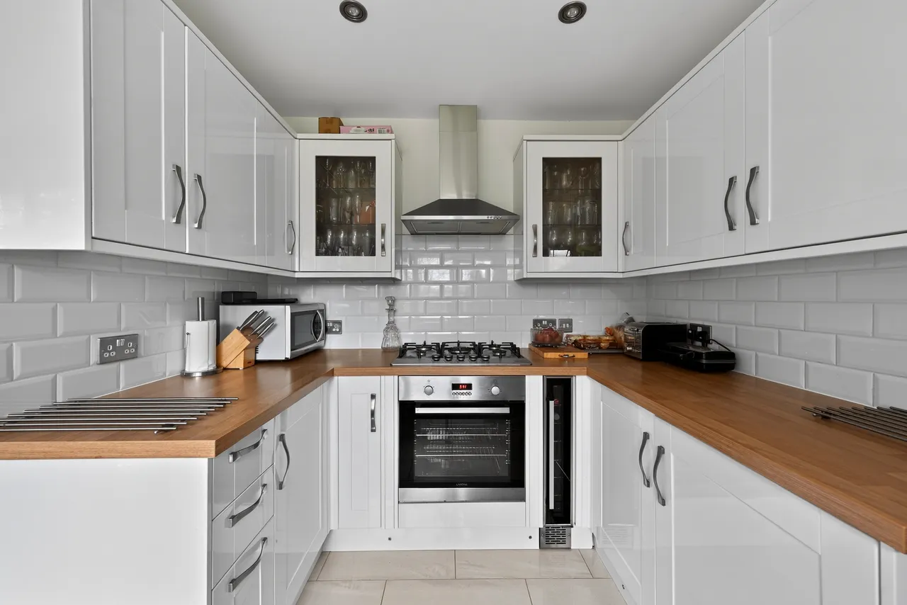 Alexandra Avenue, Warlingham, CR6, photo 4