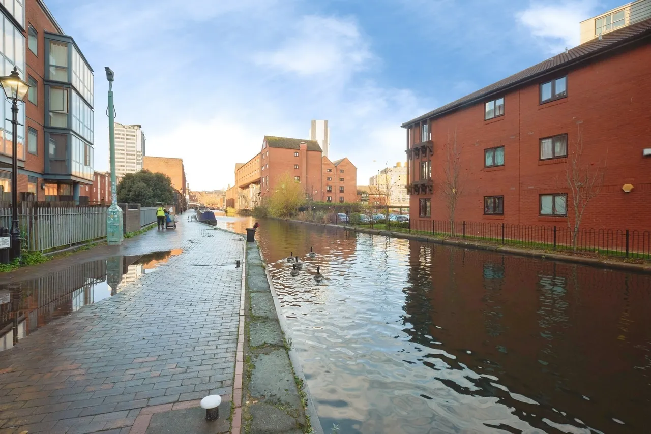 Waterfront Walk, Birmingham, B1, photo 8