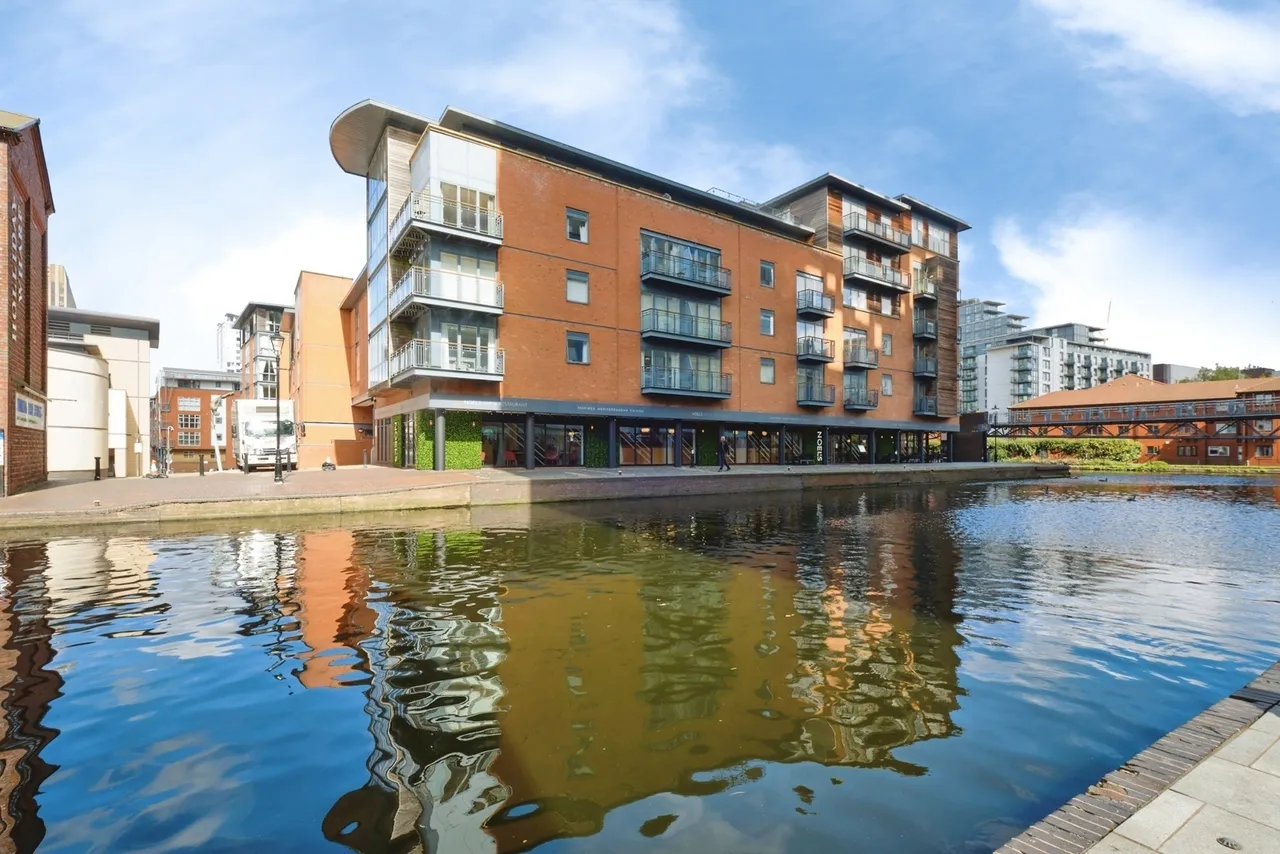 Waterfront Walk, Birmingham, B1, photo 11