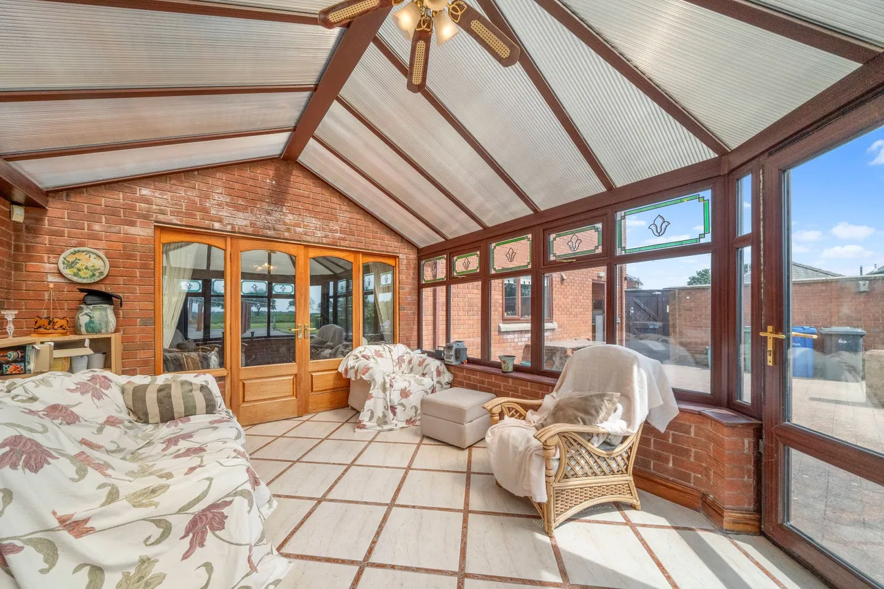 Heath Lane, Croft, Warrington, Warrington, WA3 7DT, photo 14