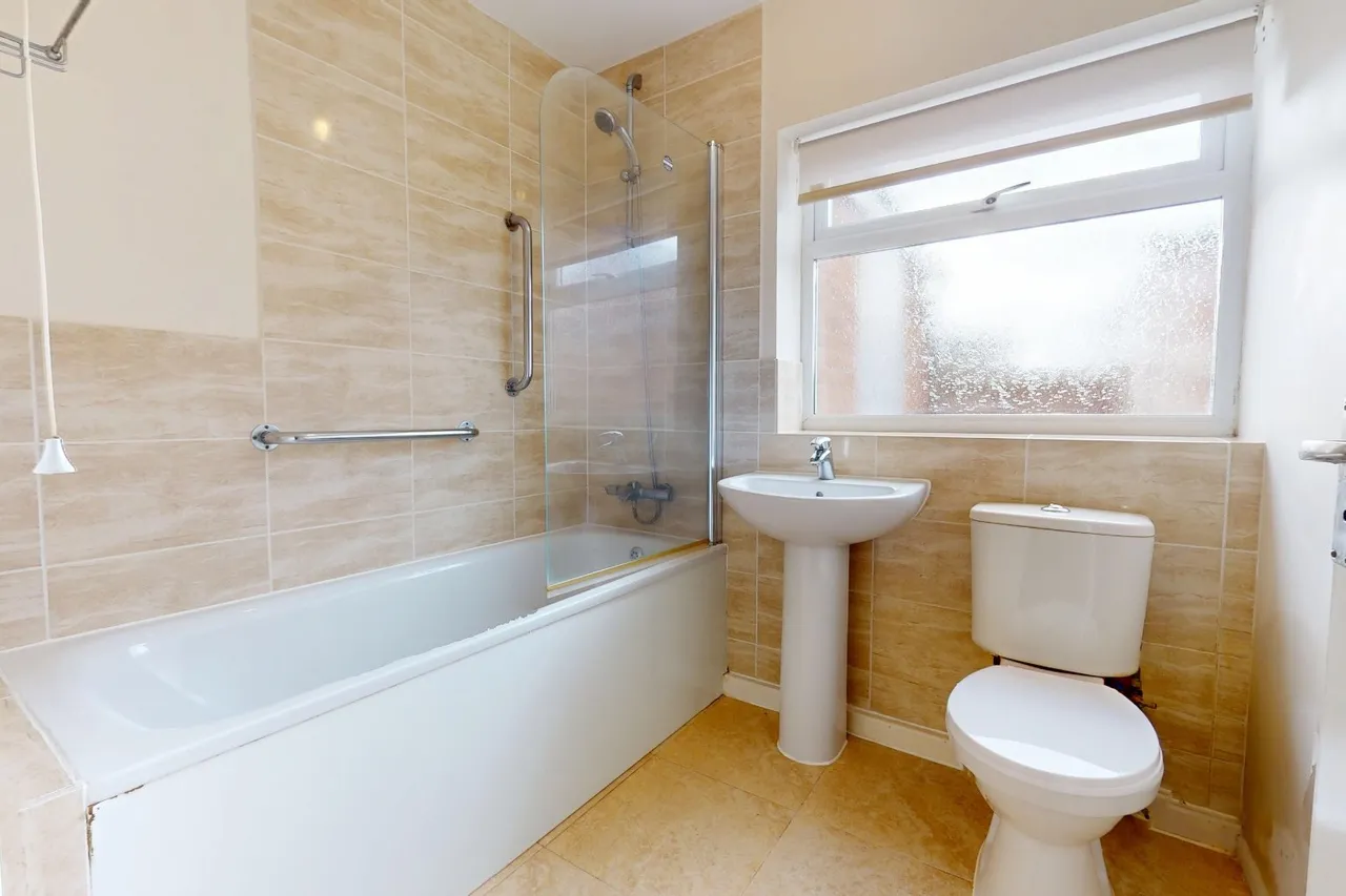 White Lodge Park, White Lodge Park, Shawbury SY4 4NT, photo 4