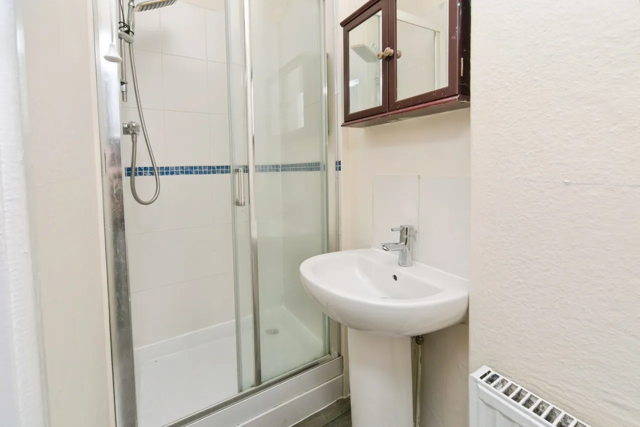 Abergele Road, Colwyn Bay, LL29, photo 2
