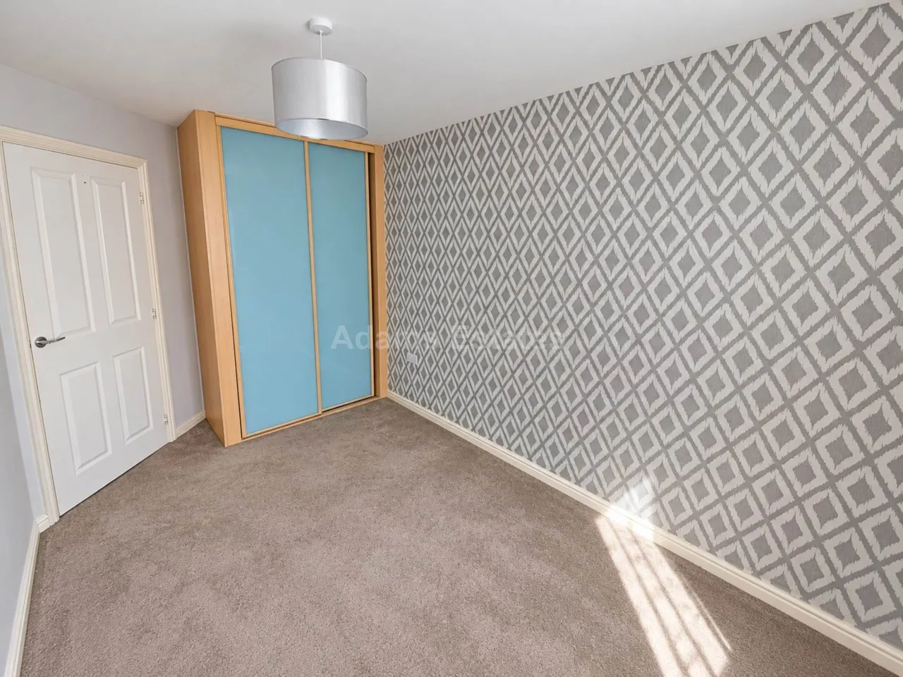 Kennet House, Regis Park Road, RG6 7AE, photo 8