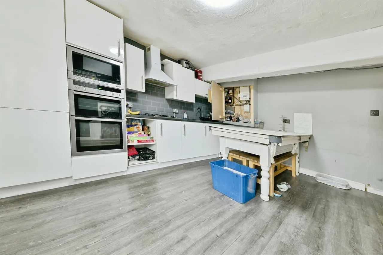 Marshgate Drive, Hertford, photo 6