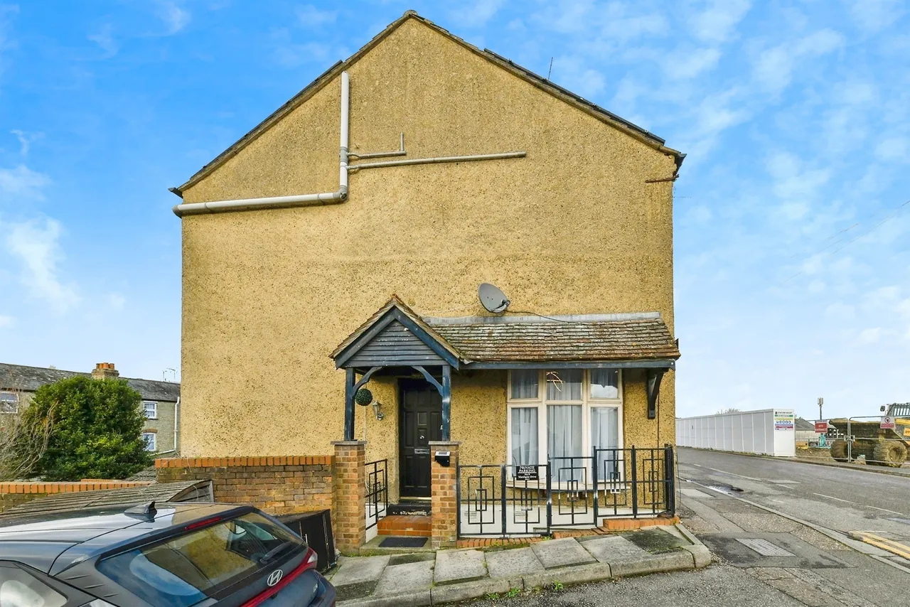 Marshgate Drive, Hertford, photo 8