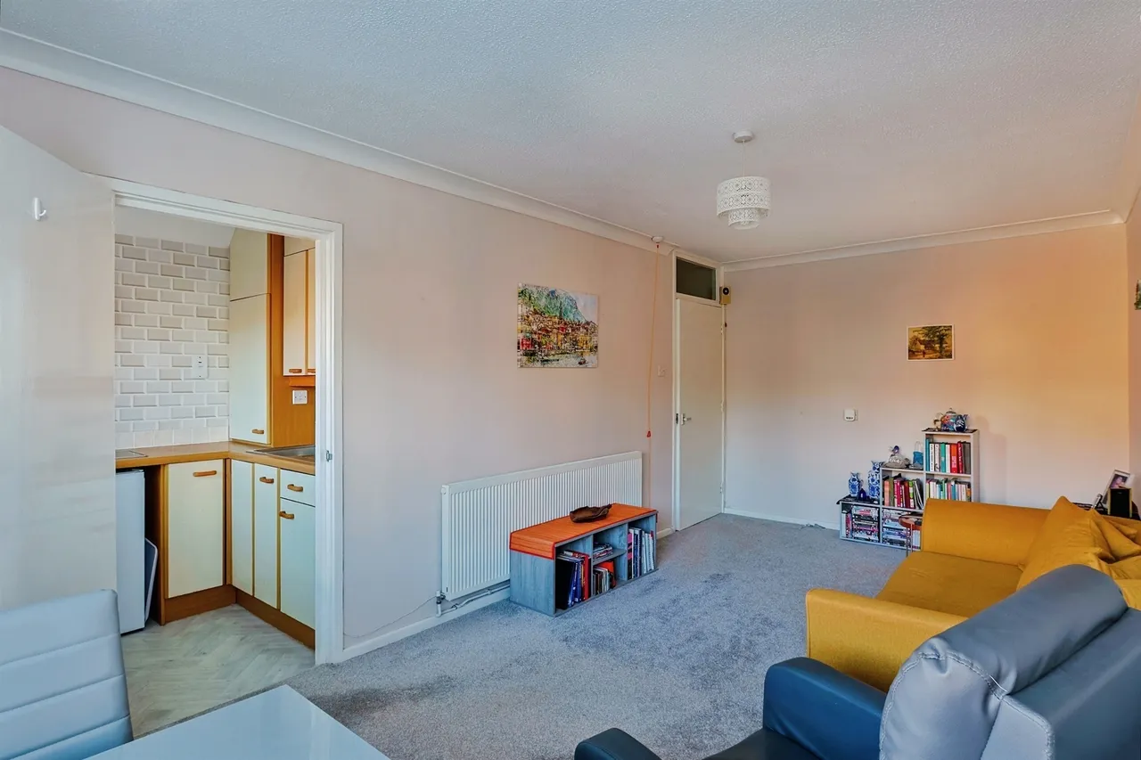 Mount Pleasant Road, Poole, photo 4