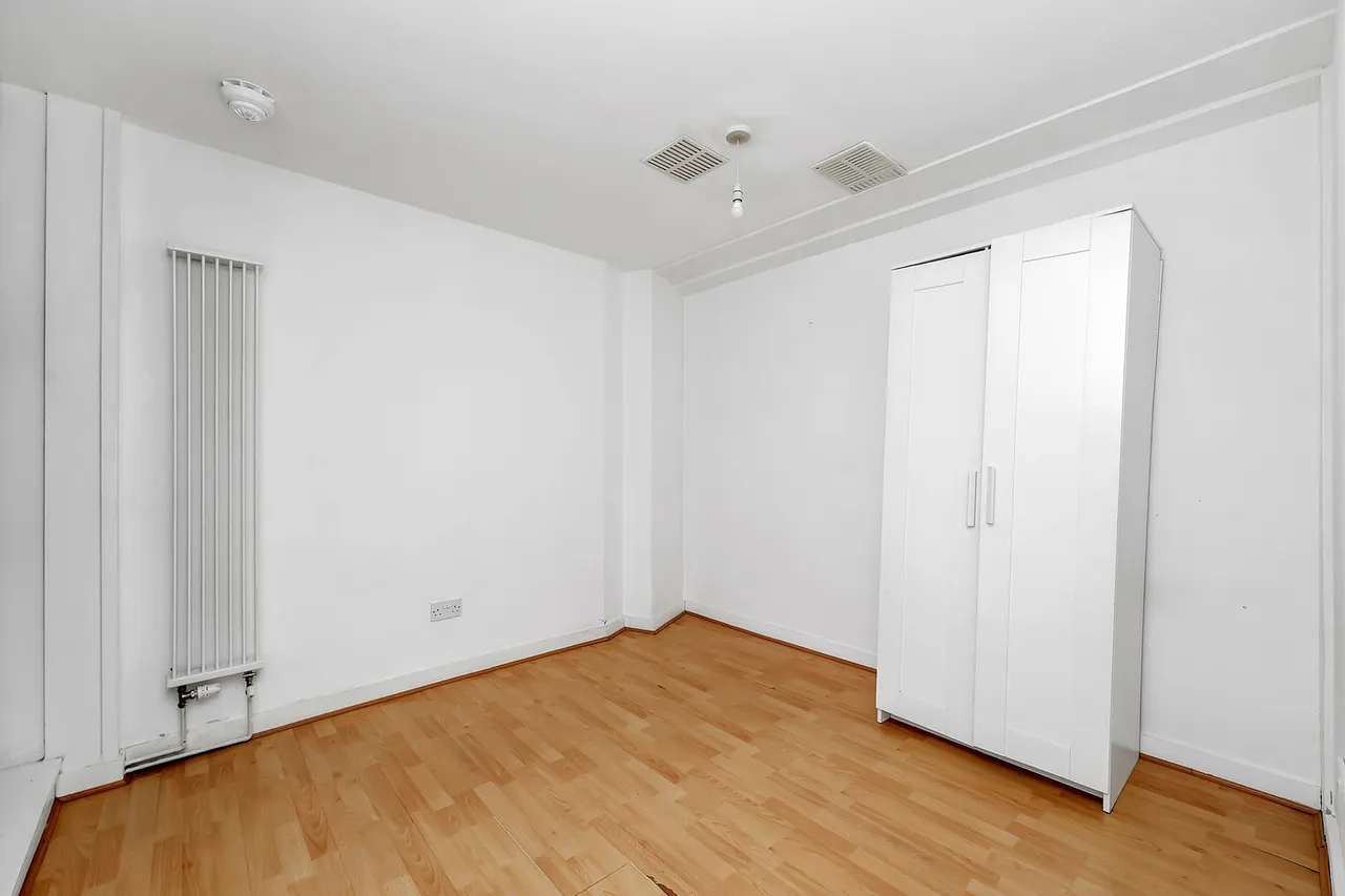 10 Hallings Wharf Studios, 1 Channelsea Road, London, Greater London, E15 2SX, photo 7