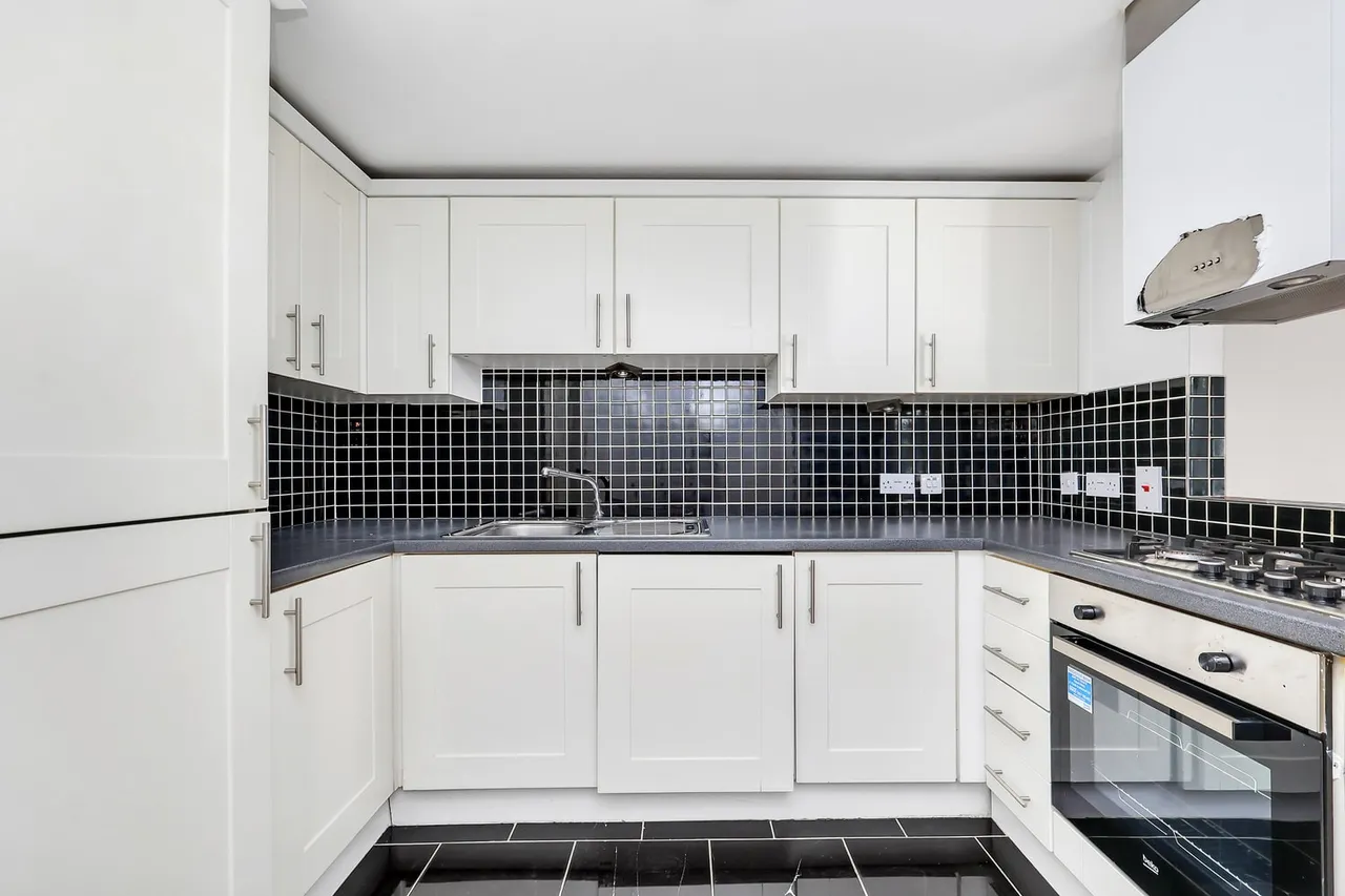 10 Hallings Wharf Studios, 1 Channelsea Road, London, Greater London, E15 2SX, photo 5
