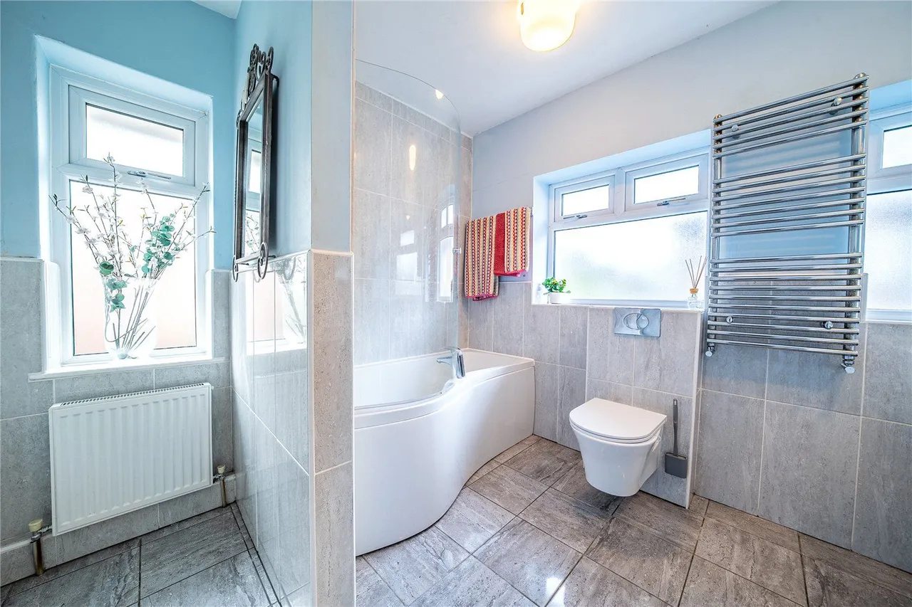 Bentcliffe Gardens, Leeds, LS17, photo 14