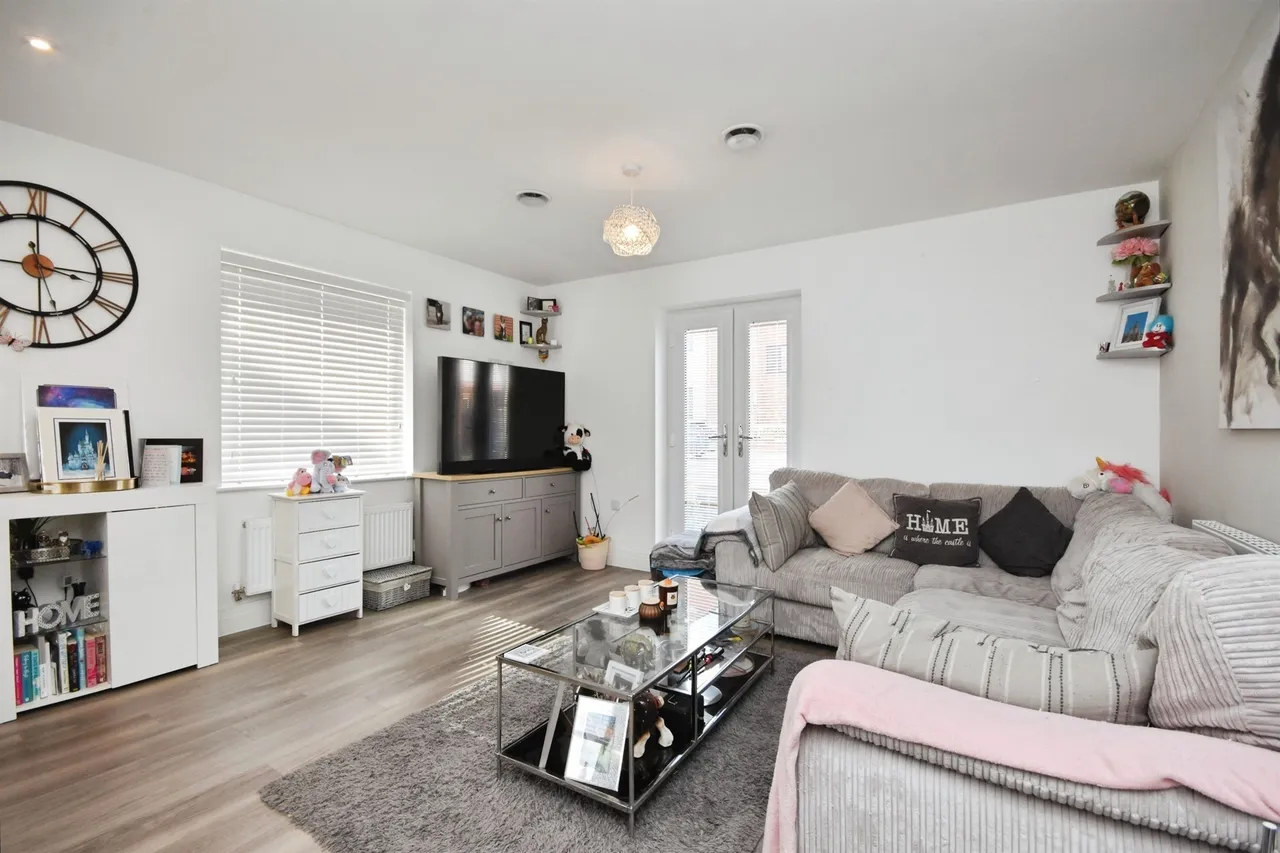 Doughton Road, Kelvedon, CO5, photo 3