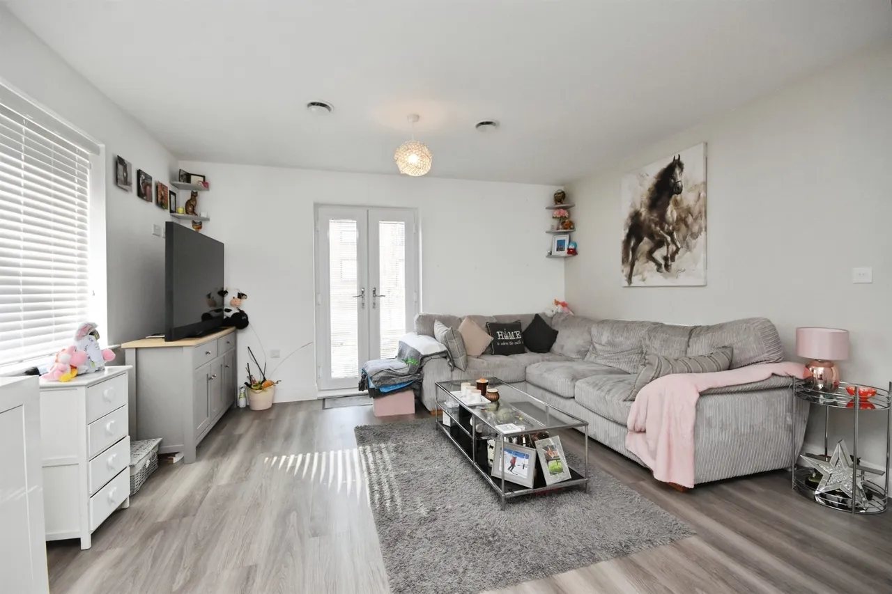 Doughton Road, Kelvedon, CO5, photo 4