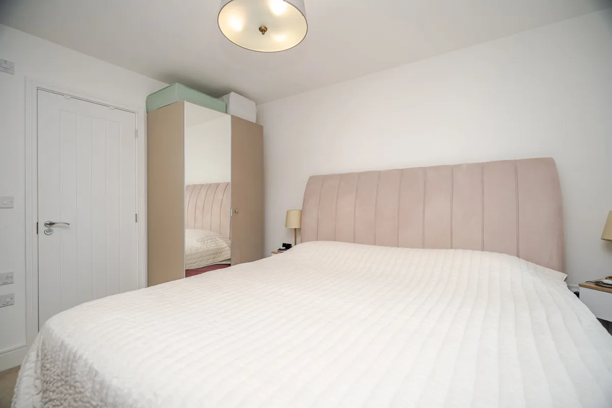 Milton Keynes, MK4, photo 18