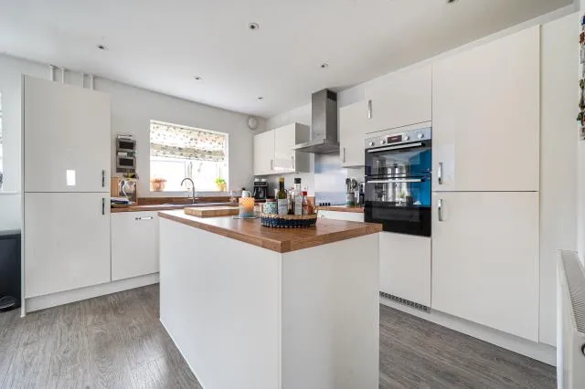 Fivash Close, Banbury, OX16, photo 7