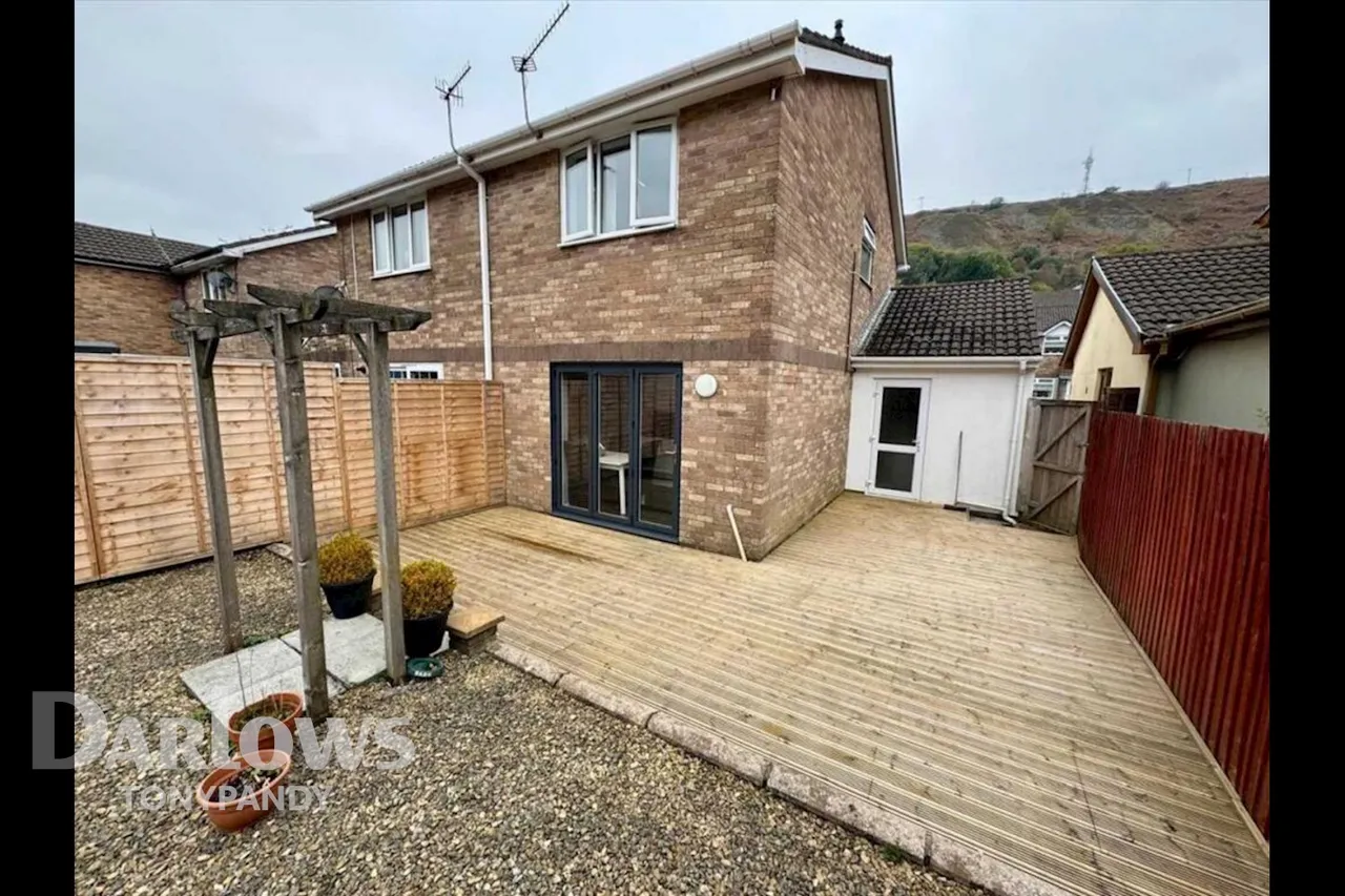 Grove House Court, Pontygwaith, CF43, photo 14