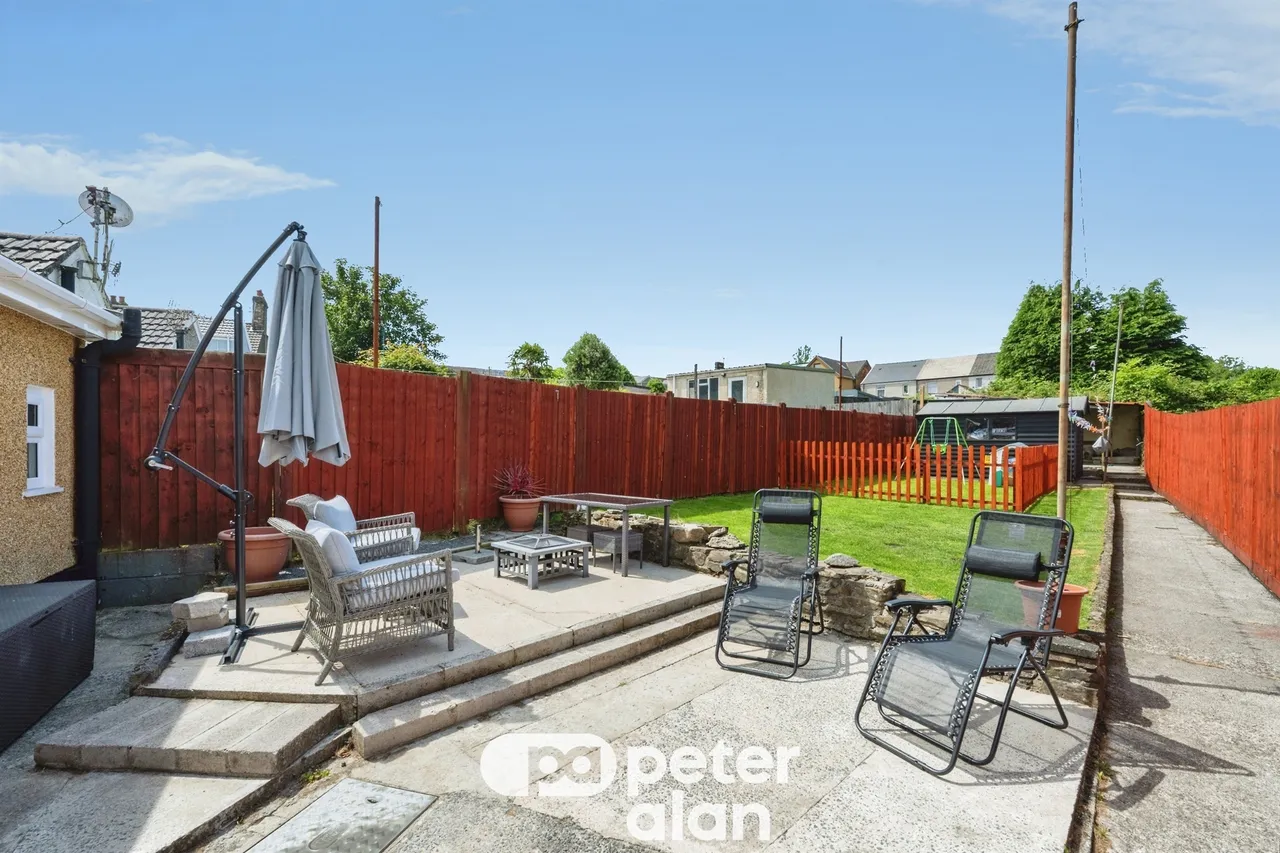Picton Road, Neath, SA10, photo 6