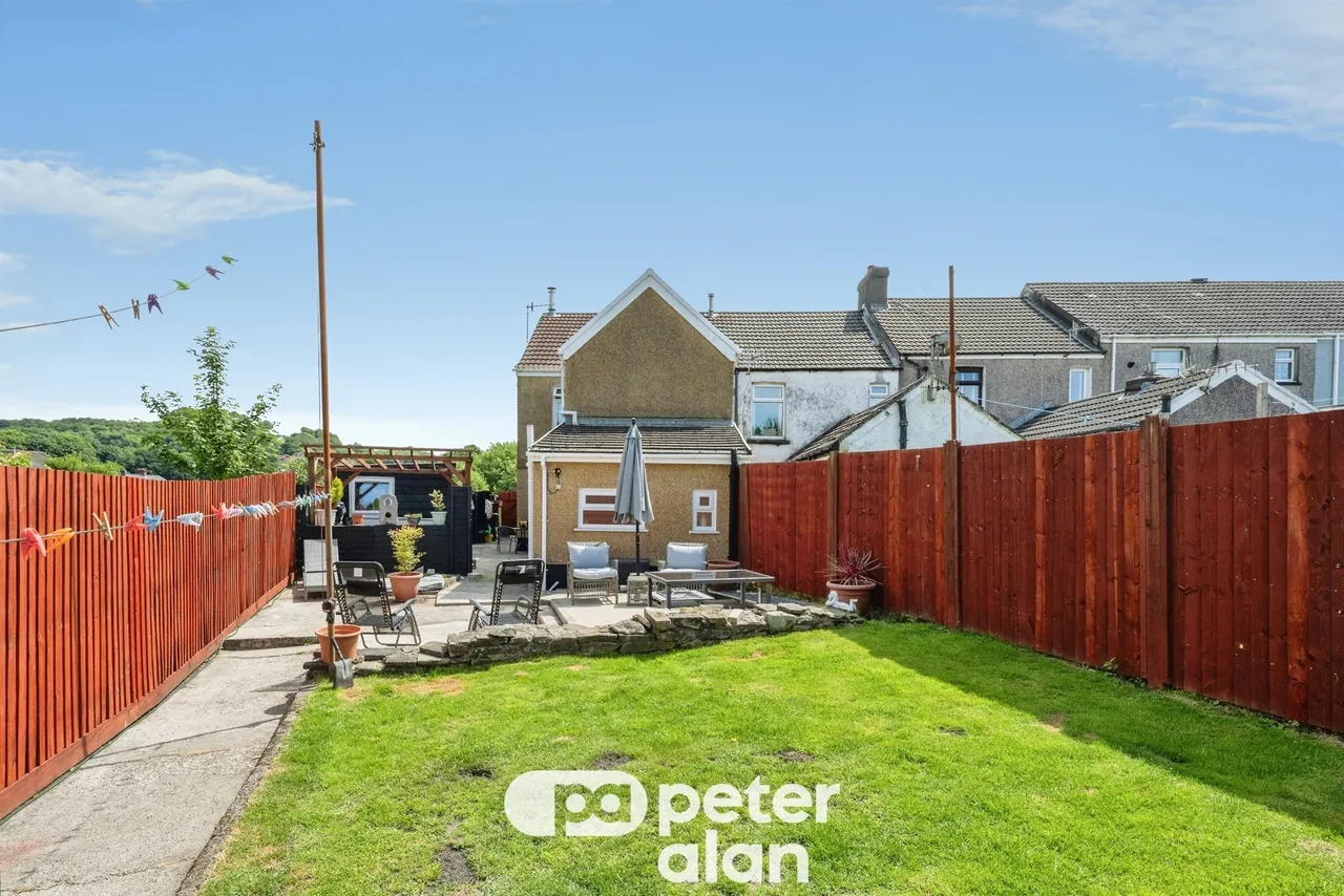 Picton Road, Neath, SA10, photo 13