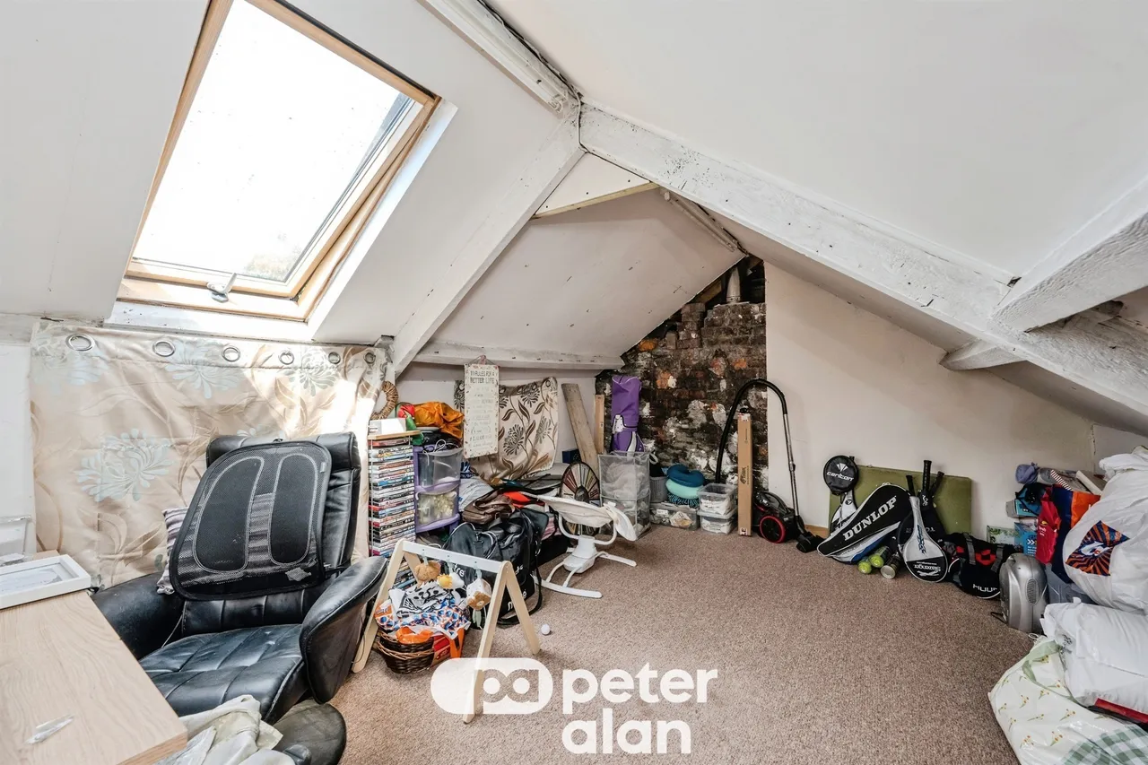 Picton Road, Neath, SA10, photo 17
