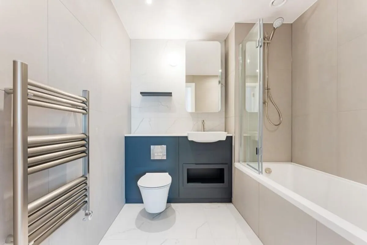 Seagull Lane, London, E16, photo 12