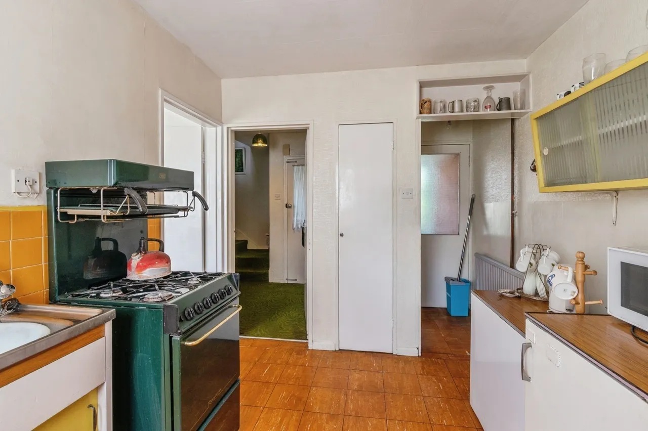 Southcote Crescent, Basildon, SS14, photo 16