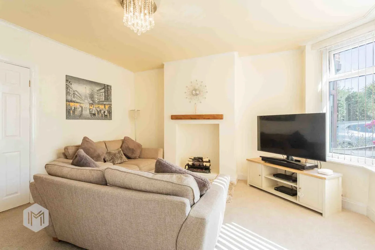 St. Marks Crescent, Worsley, Manchester, M28 7GF, photo 2