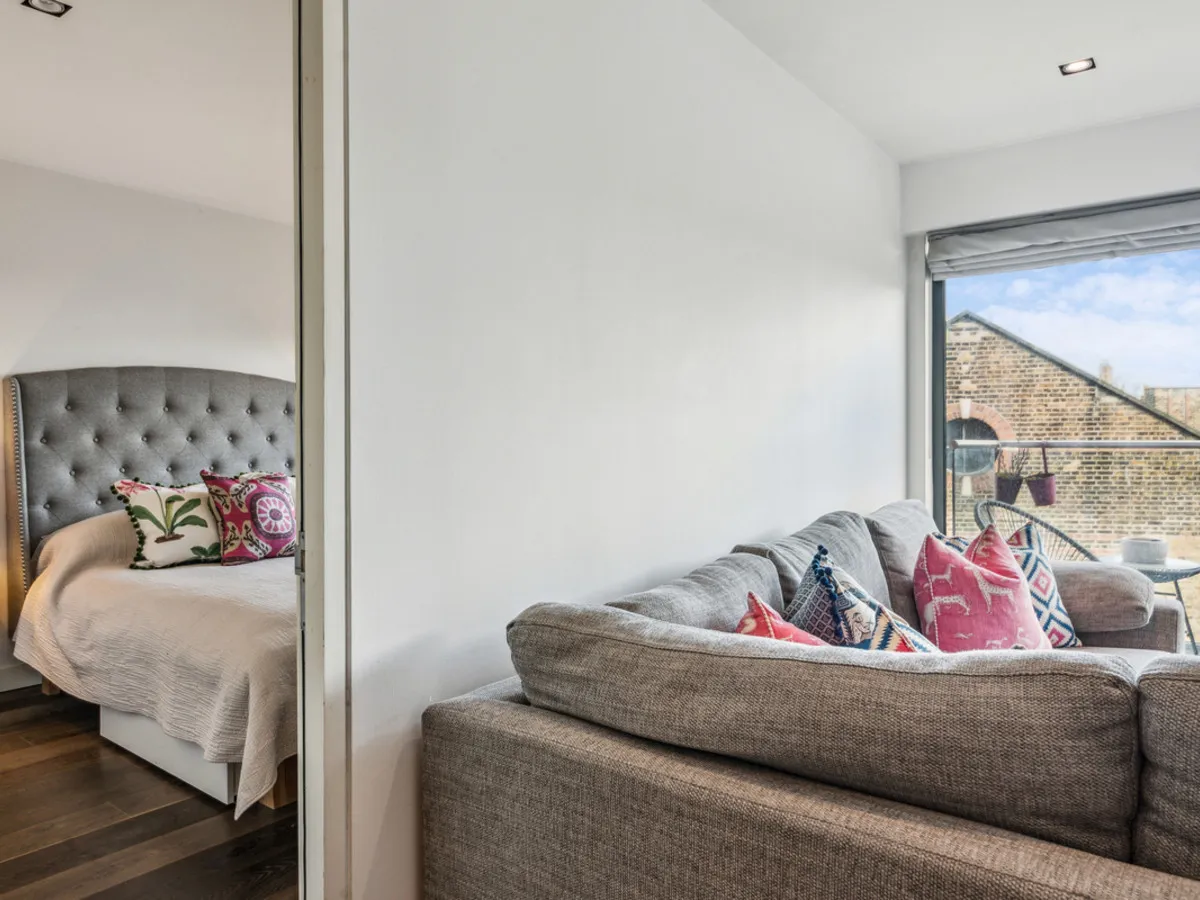 Macaulay Road, London, SW4, photo 9