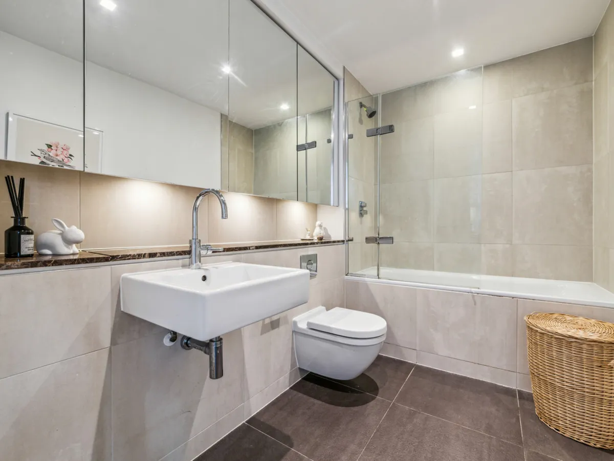 Macaulay Road, London, SW4, photo 11