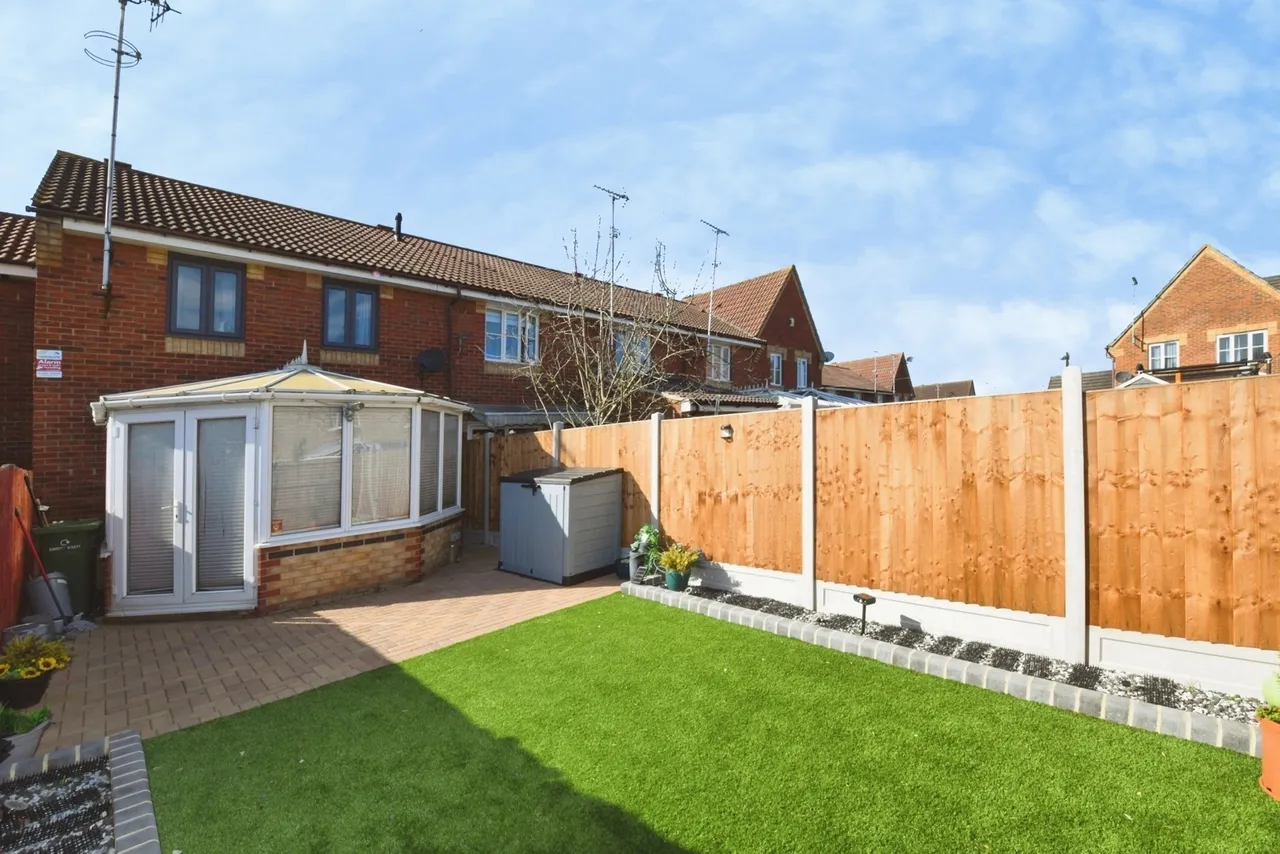 Warren Drive, Basildon, Essex, SS14, photo 17