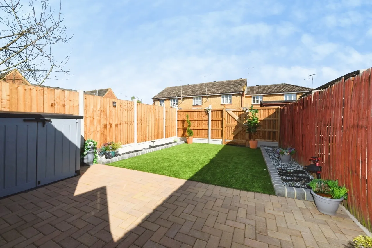 Warren Drive, Basildon, Essex, SS14, photo 16