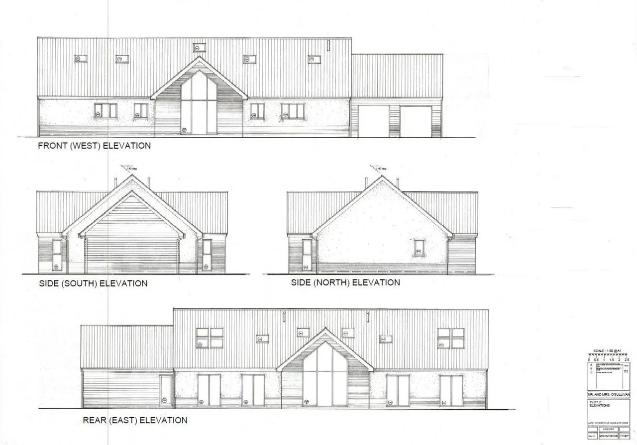 White Roding, Dunmow, CM6, photo 3