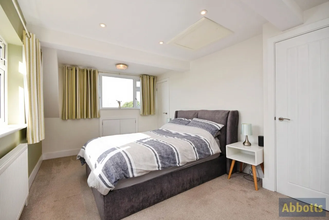 Love Lane, Rayleigh, SS6, photo 18