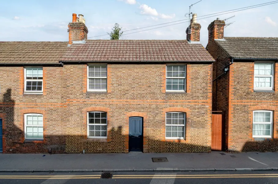 3 bed house to rent, Guildford, GU1
