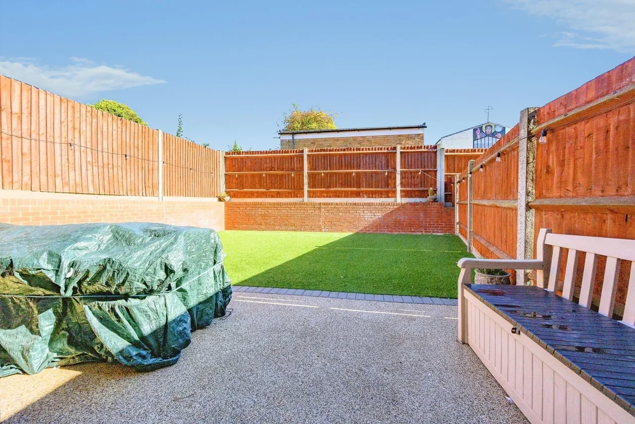Rockfield Drive, Luton, LU3, photo 13
