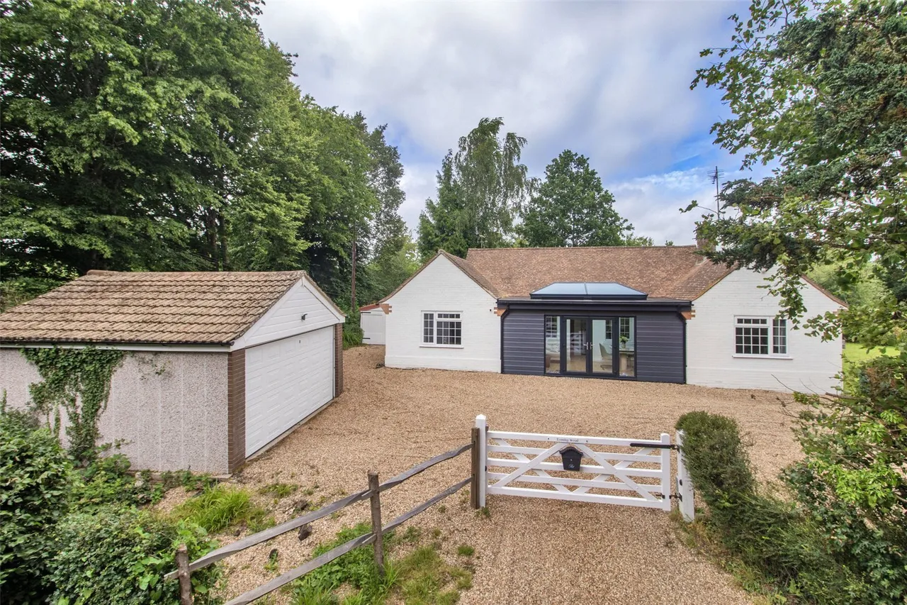 3 bed property for sale, Kitchenour Lane, Beckley, TN31