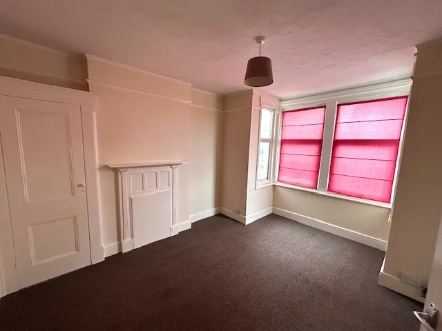 Tomline Road, Felixstowe, Suffolk, IP11 7PA, photo 6