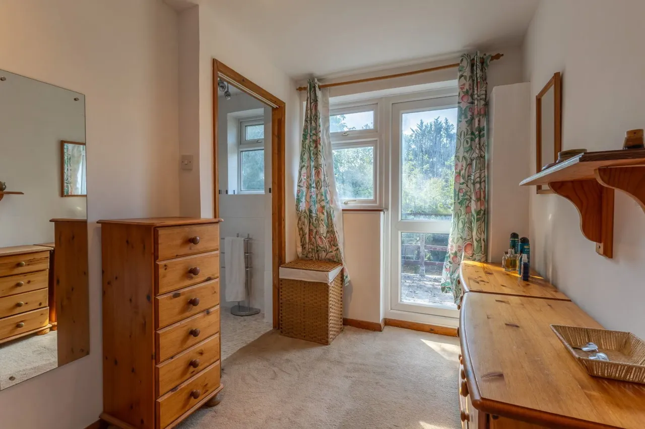 Lindley Road, Walton-on-thames, KT12 3EZ, photo 10