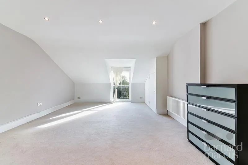 Jacksons Lane, Highgate, N6, photo 5