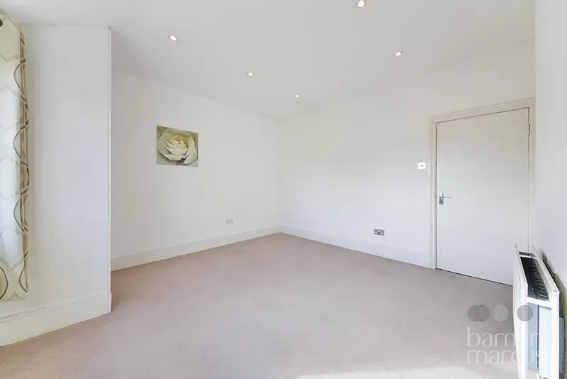 Jacksons Lane, Highgate, N6, photo 8