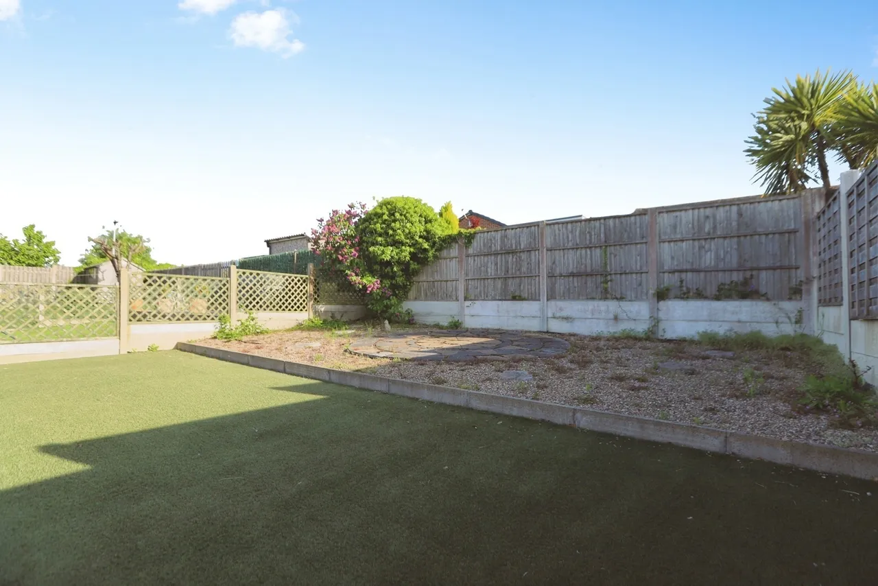 Rossetti Mount, Flanderwell, Rotherham, South Yorkshire, S66, photo 8