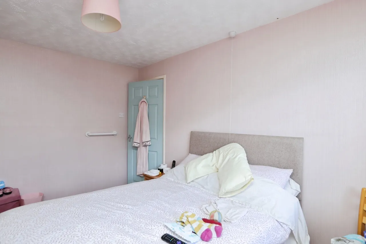 Rossetti Mount, Flanderwell, Rotherham, South Yorkshire, S66, photo 16