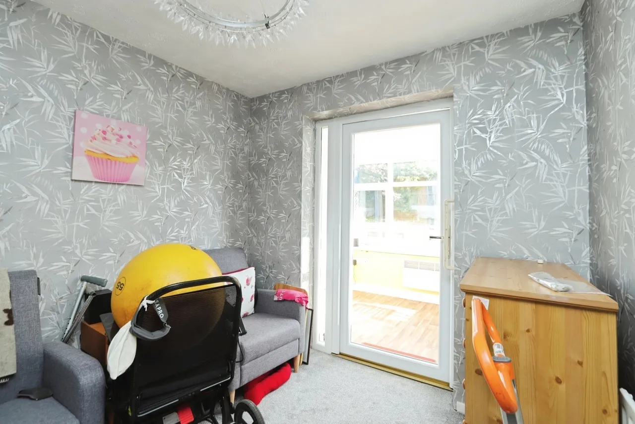 Rossetti Mount, Flanderwell, Rotherham, South Yorkshire, S66, photo 19