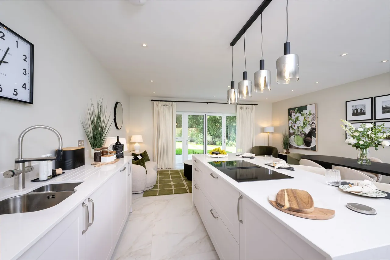 Cranleigh, GU6, photo 5