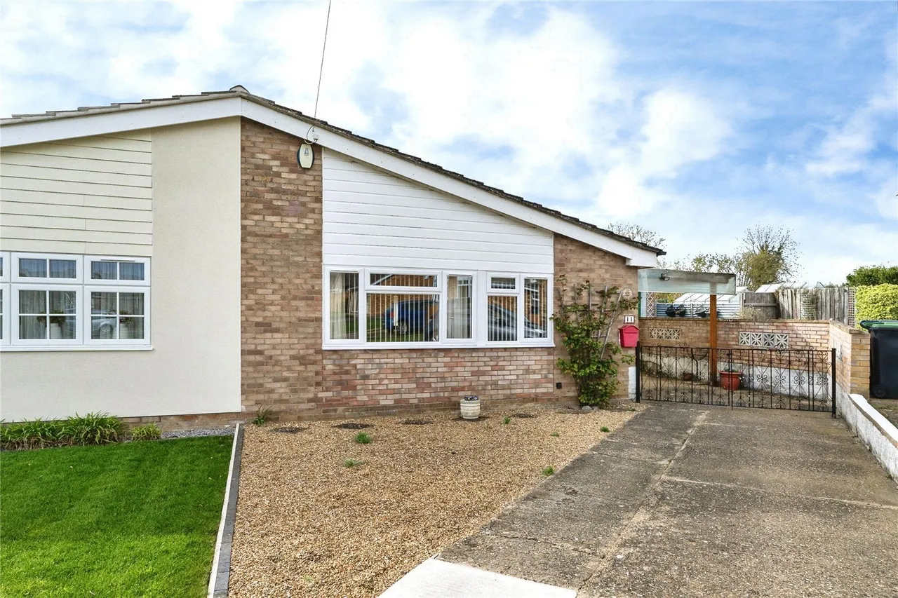 2 bed house for sale — Glebe Way, Haddenham, Ely, Cambridgeshire, CB6