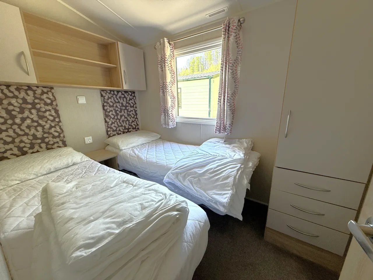 Kingfisher Drive, Drimsynie Holiday Village, PA24, photo 12