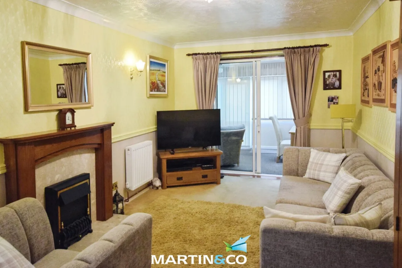 Highwood Avenue , Solihull, photo 6