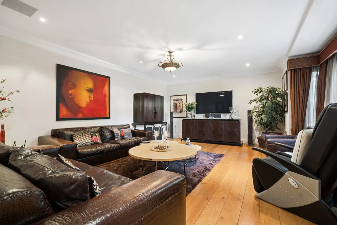 Copse Close, Northwood, HA6, photo 5